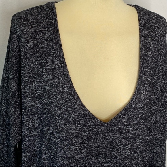 Express Black Charcoal Tunic Top - Picture 4 of 8